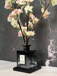 Load image into Gallery viewer, Pear Blossom & Peony (Core Edition)
